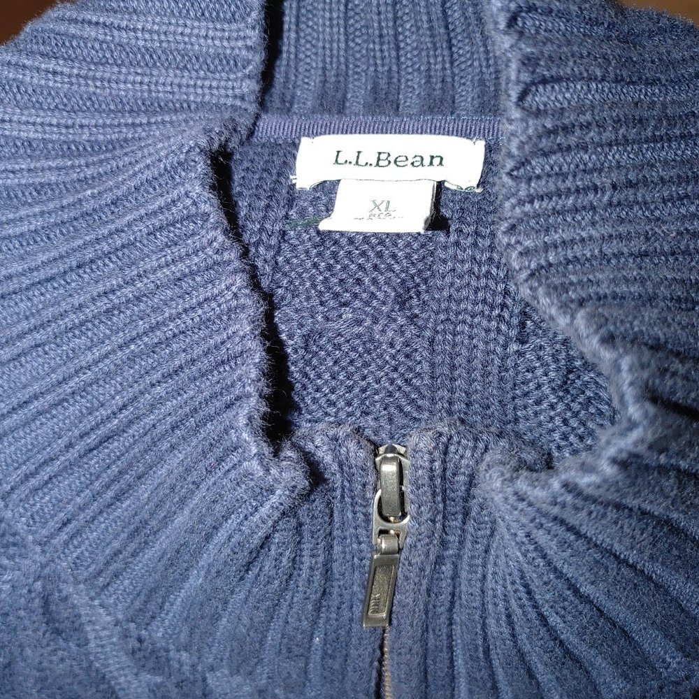 Abercrombie & Fitch Zip Sweater